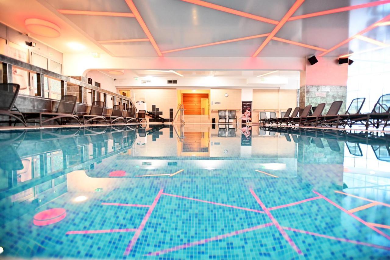 Hotel Eger & Park Экстерьер фото
