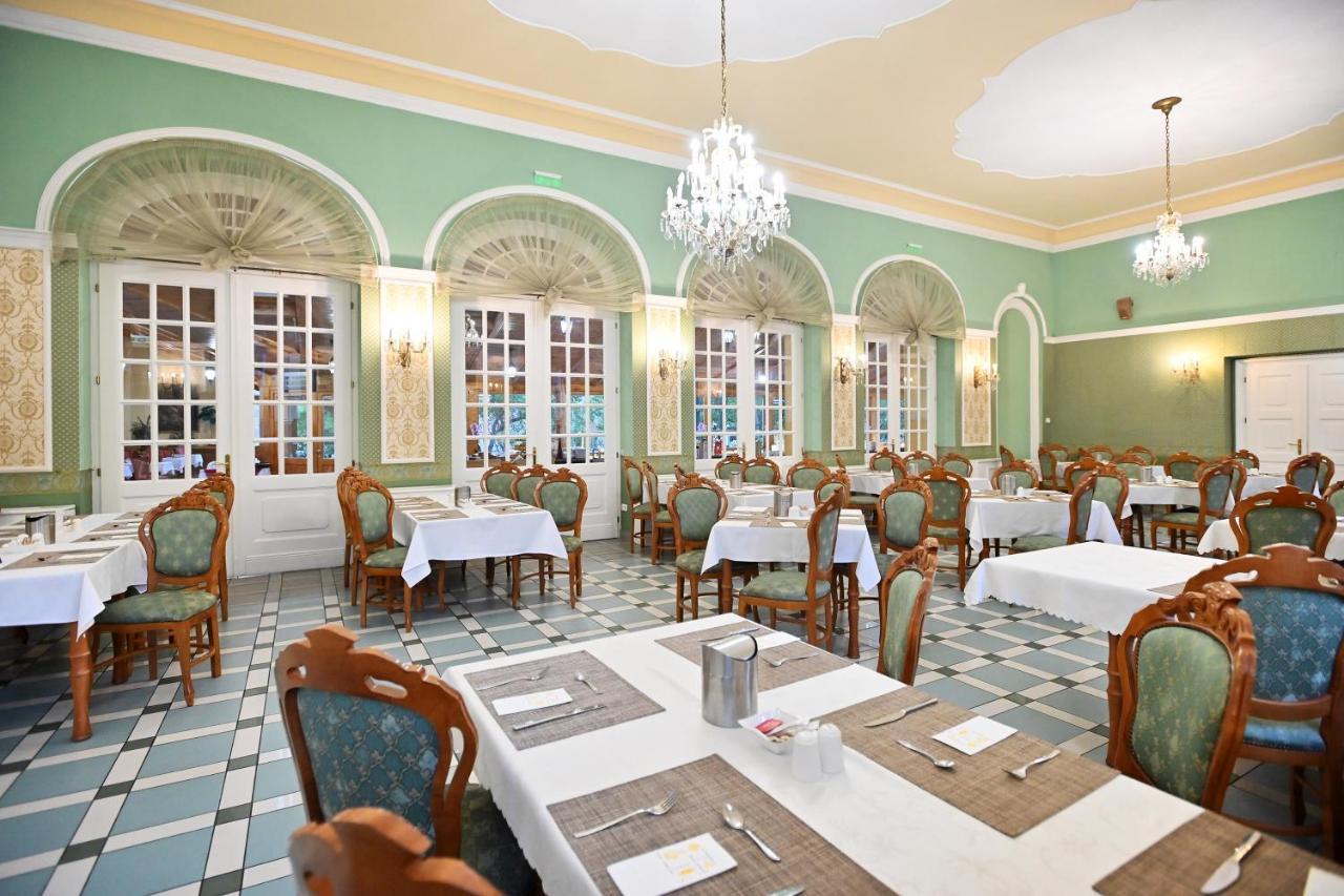 Hotel Eger & Park Экстерьер фото