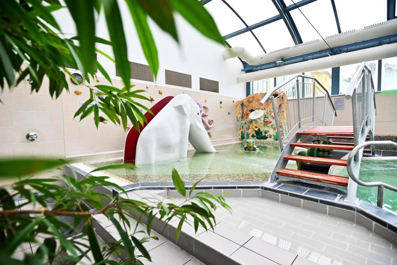Hotel Eger & Park Экстерьер фото